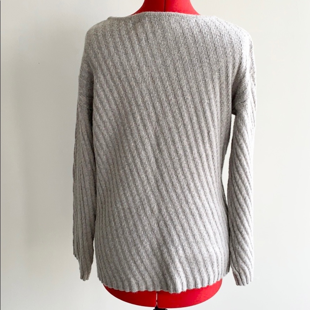 Ann Taylor Ribbed Sweater Grey Size Small - Picture 5 of 8